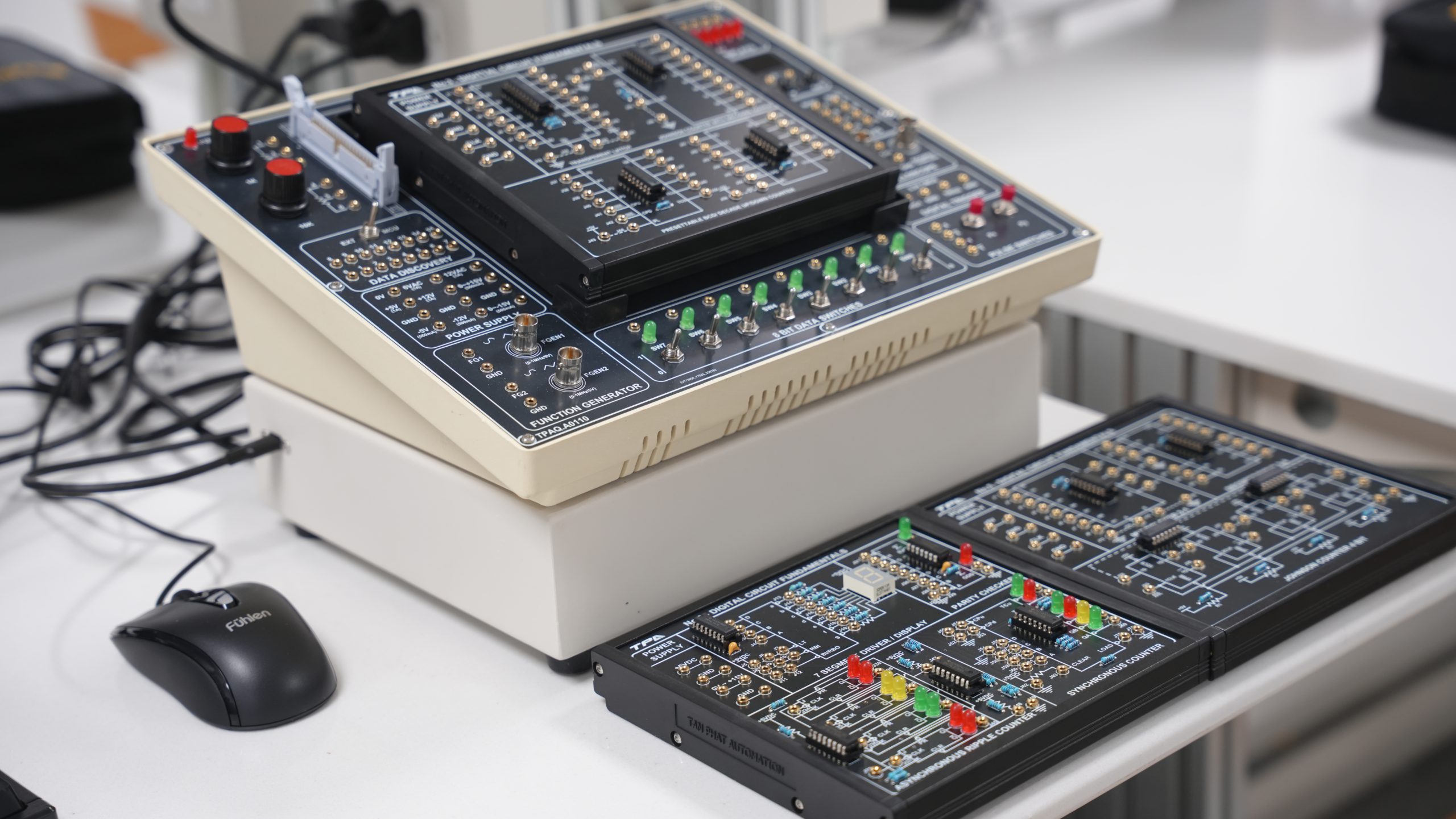 MODULE BỘ THÍ NGHIỆM ĐIỆN TỬ CƠ BẢN CÓ KẾT NỐI MÁY TÍNH - Ảnh 1