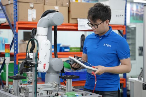 Thiết bị đào tạo