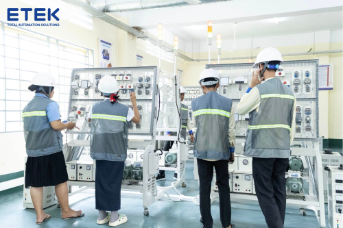Thiết bị đào tạo