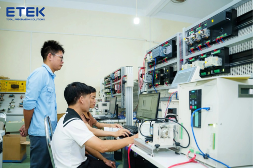 CĐ Kinh tế – Kỹ thuật số 1 Nghệ An