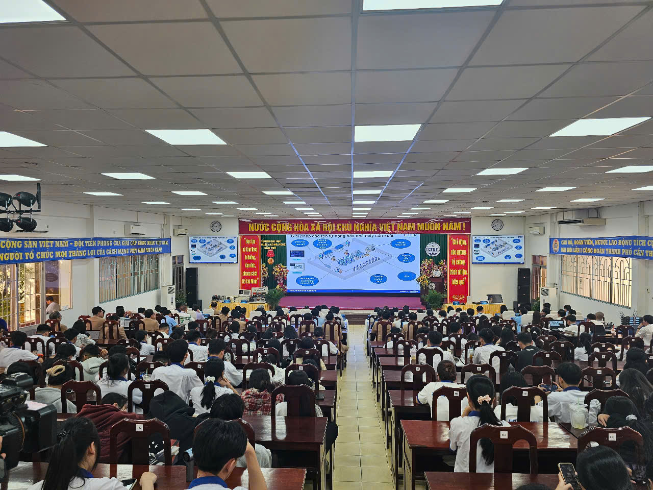 đại học kỹ thuật công nghệ cần thơ