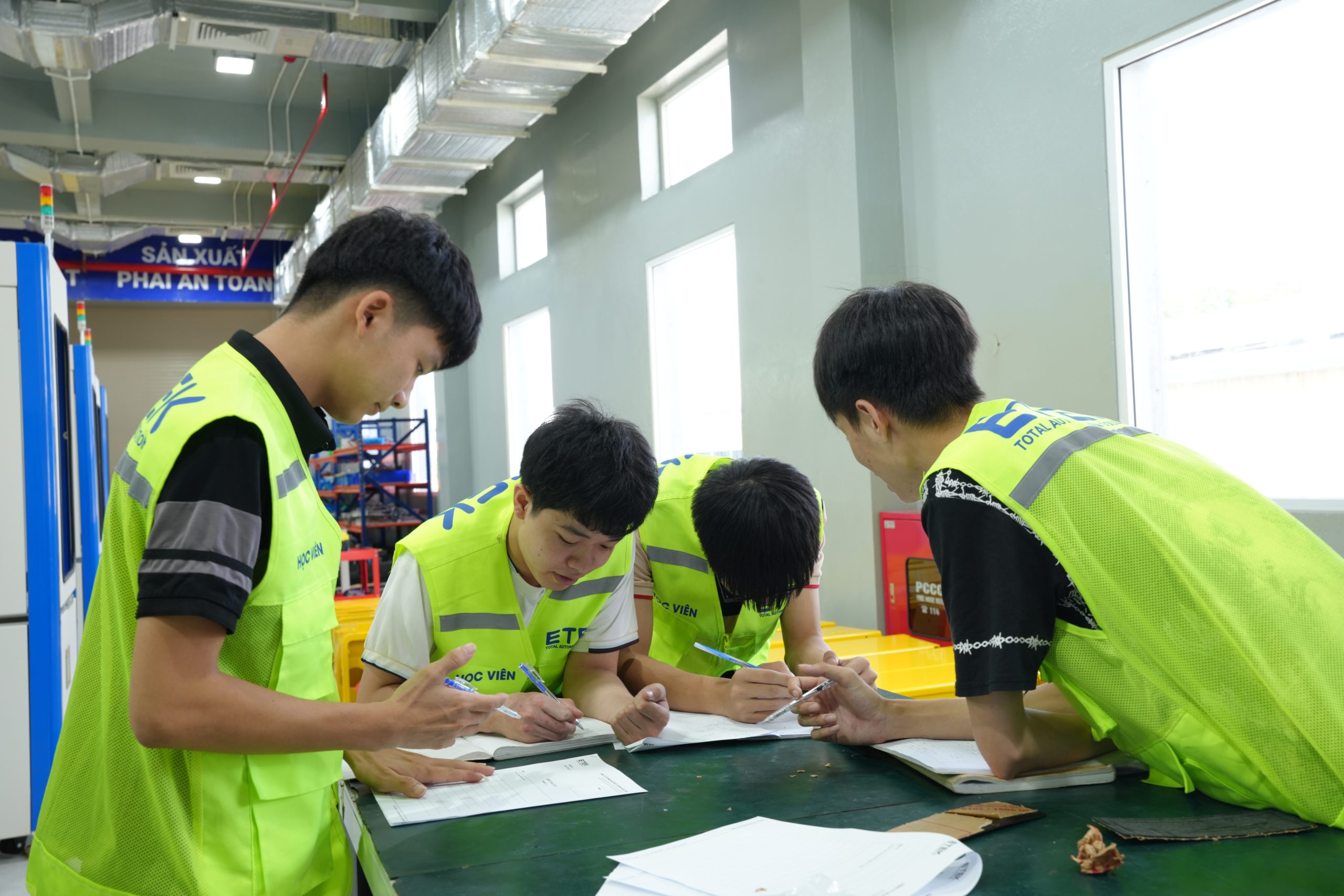 KIẾN TRÚC IOT - Ảnh 1