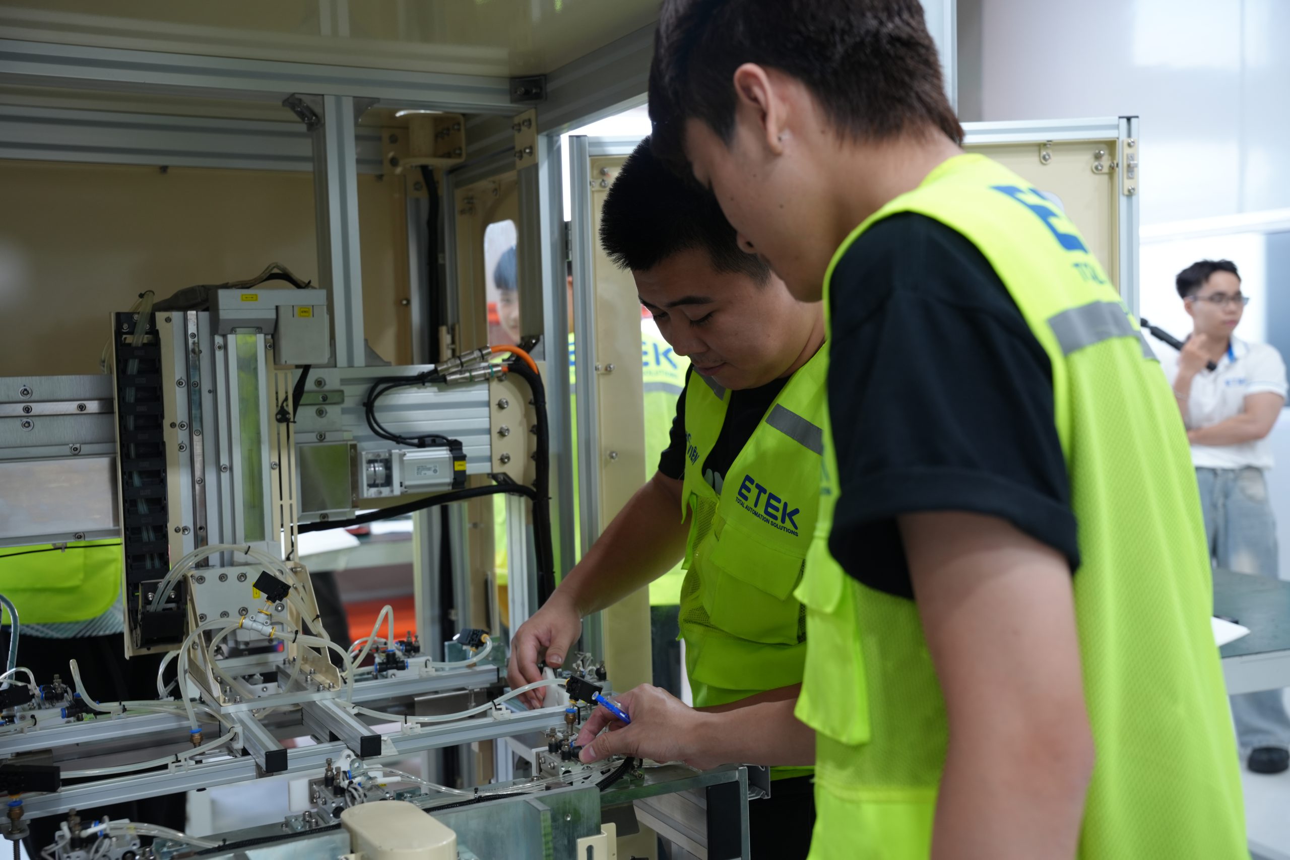 CẢM BIẾN TRONG CÔNG NGHIỆP - Ảnh 1