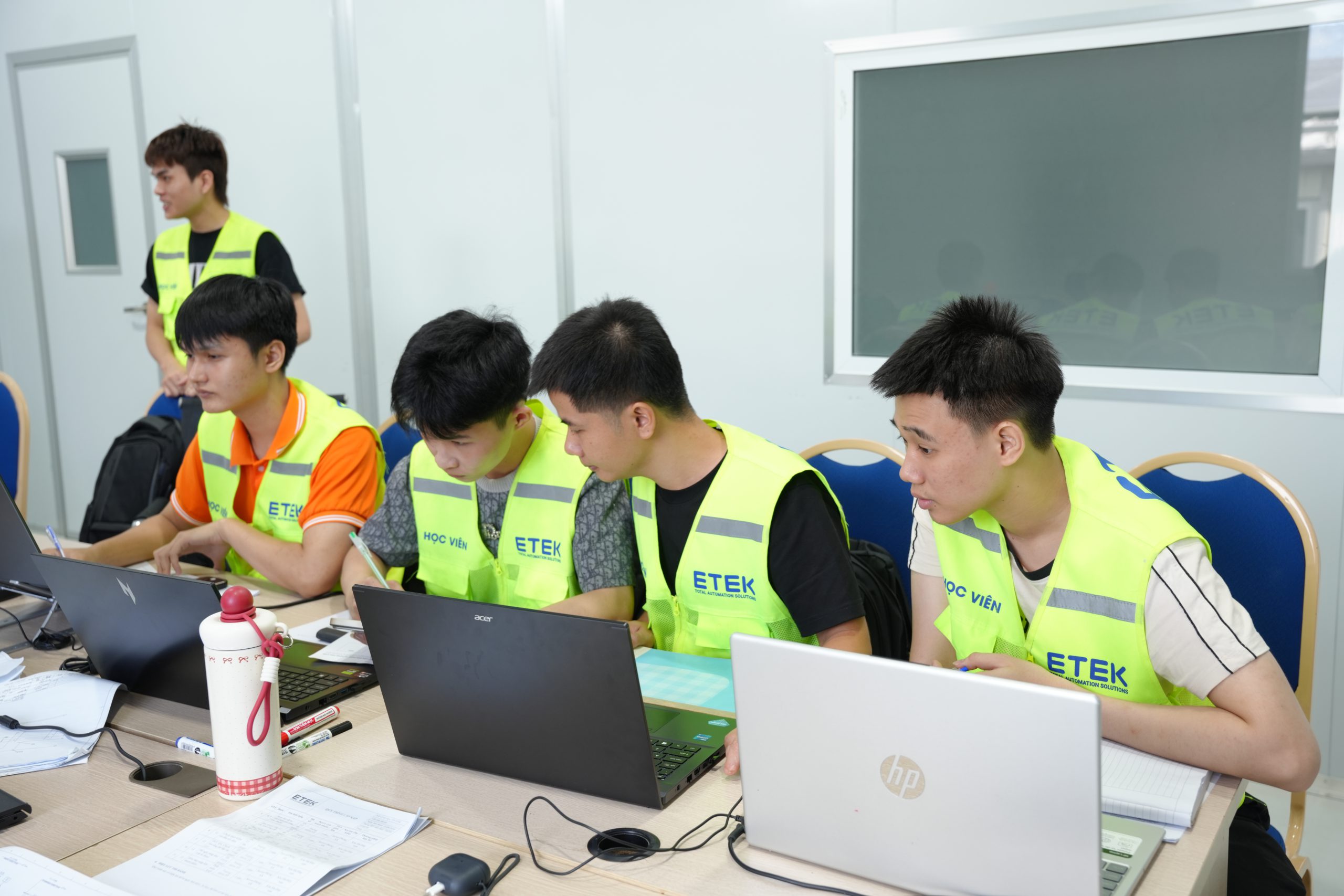 MẠNG TRUYỀN THÔNG CÔNG NGHIỆP - Ảnh 1