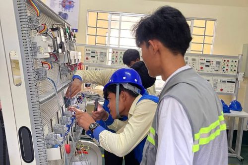 ETEK Campuchia Cambodia Điện